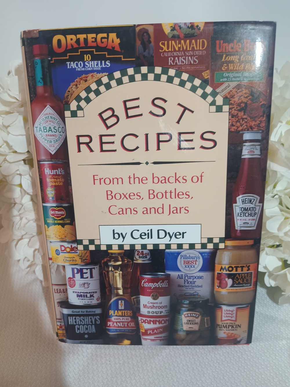 Best Recipes by - Cream & Red Cookbook